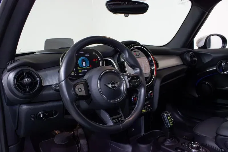 Mini CooperSE - Imagem 4