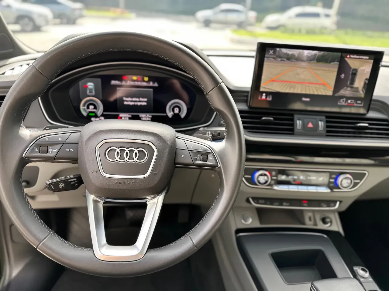 Audi Q5 E-tron - Imagem 11