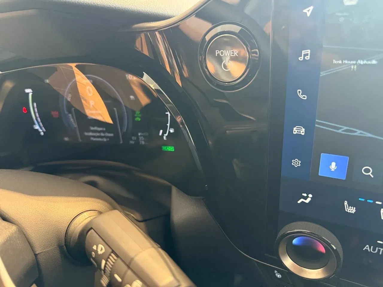 Lexus Nx 450h+ - Imagem 16