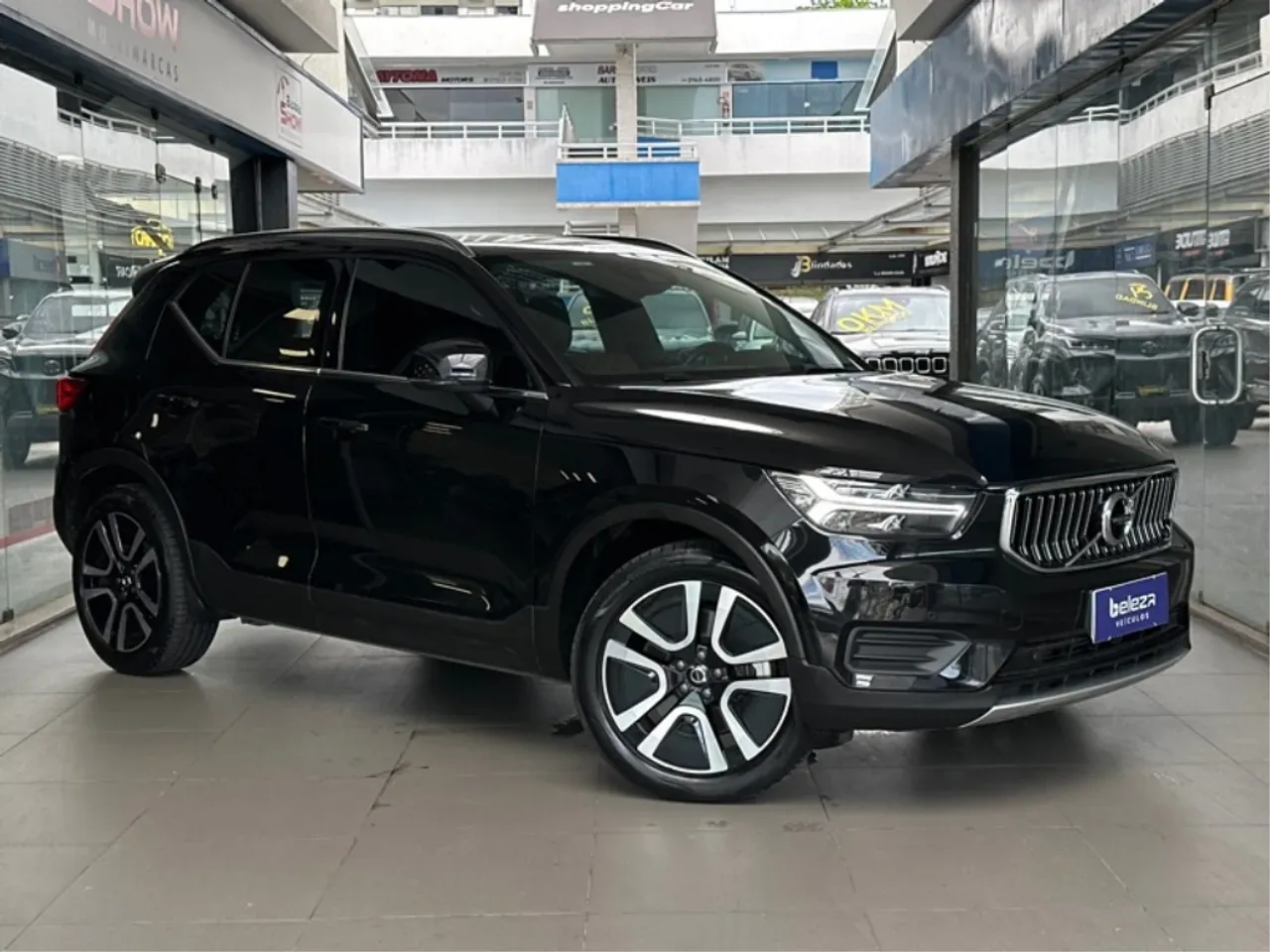 Volvo XC40 Recharge - Imagem 15