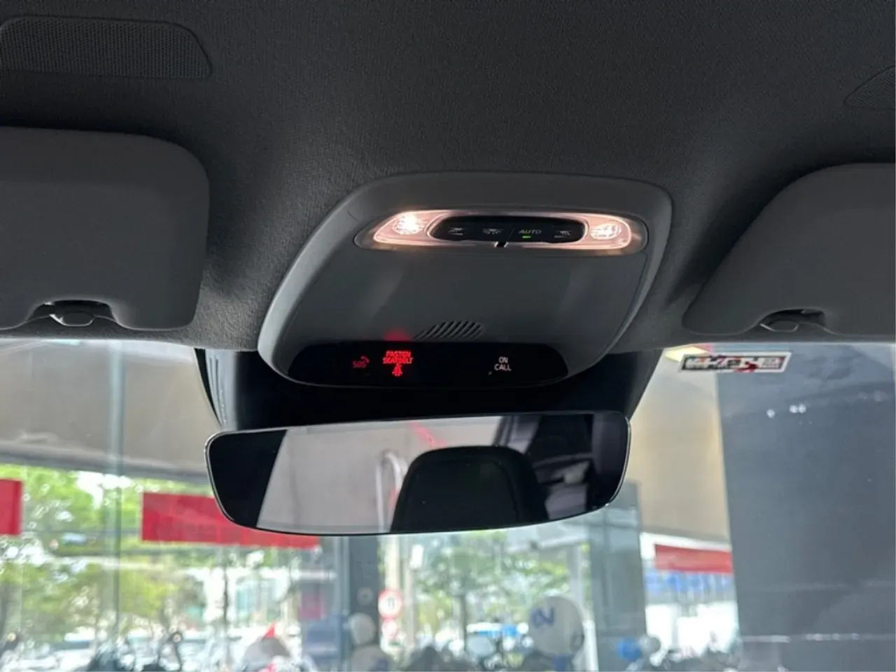 Volvo XC40 Recharge - Imagem 18