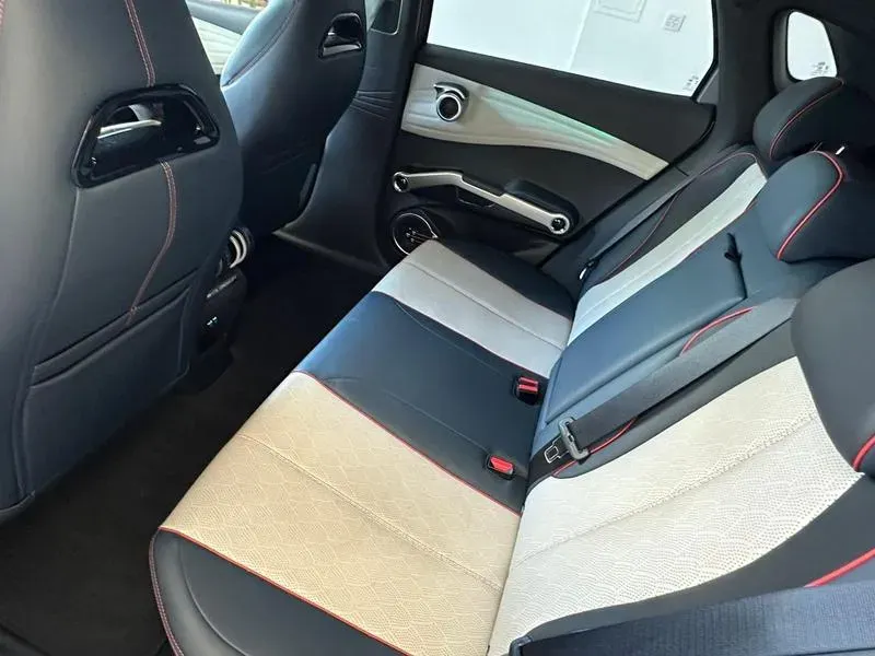 BYD Yuan Plus - Imagem 20