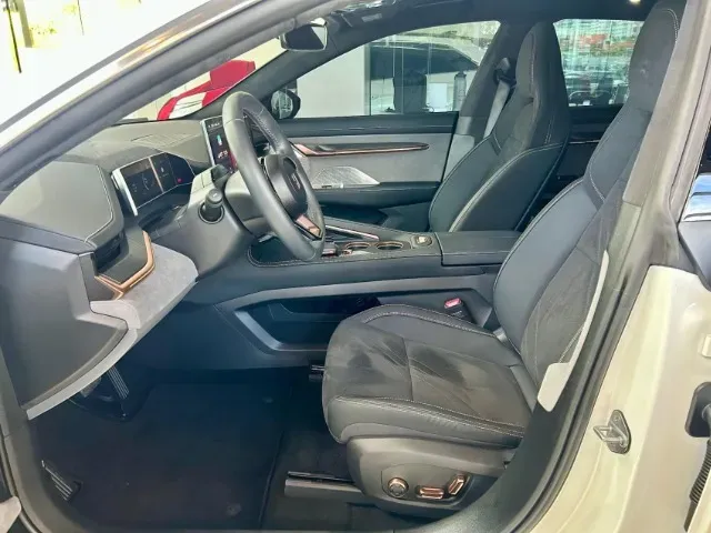 Zeekr 001 - Imagem 17