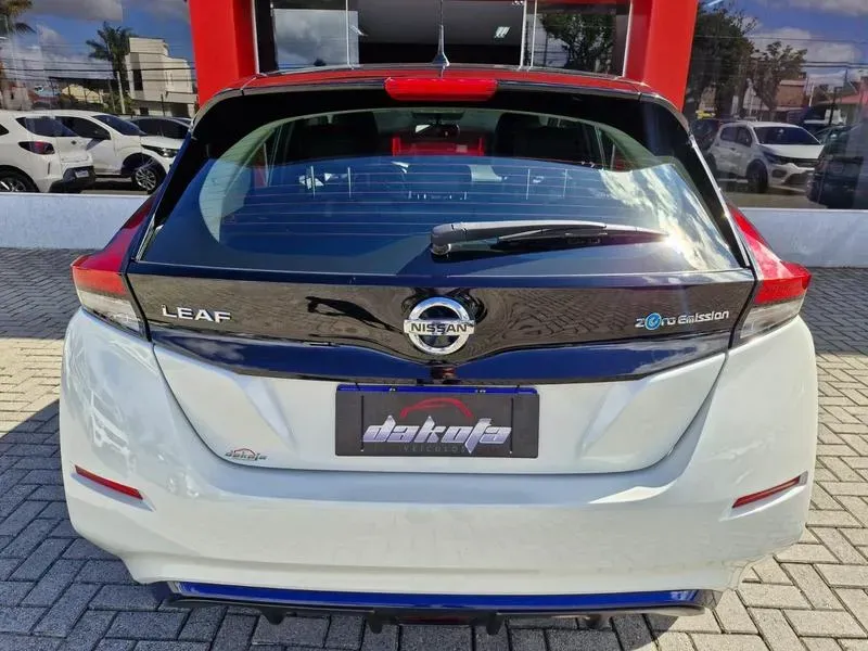 Nissan Leaf - Imagem 15