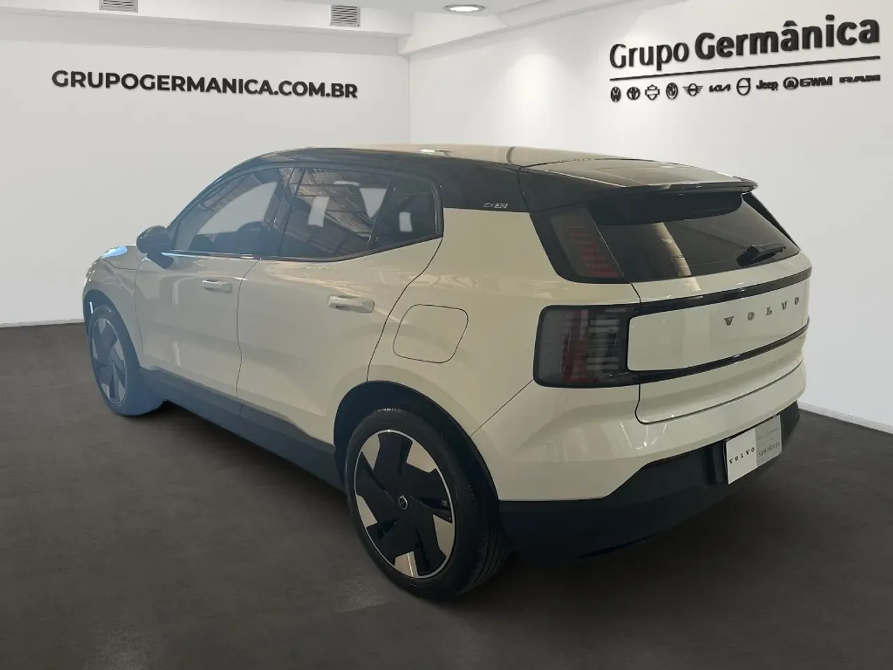 Volvo EX30 - Imagem 2