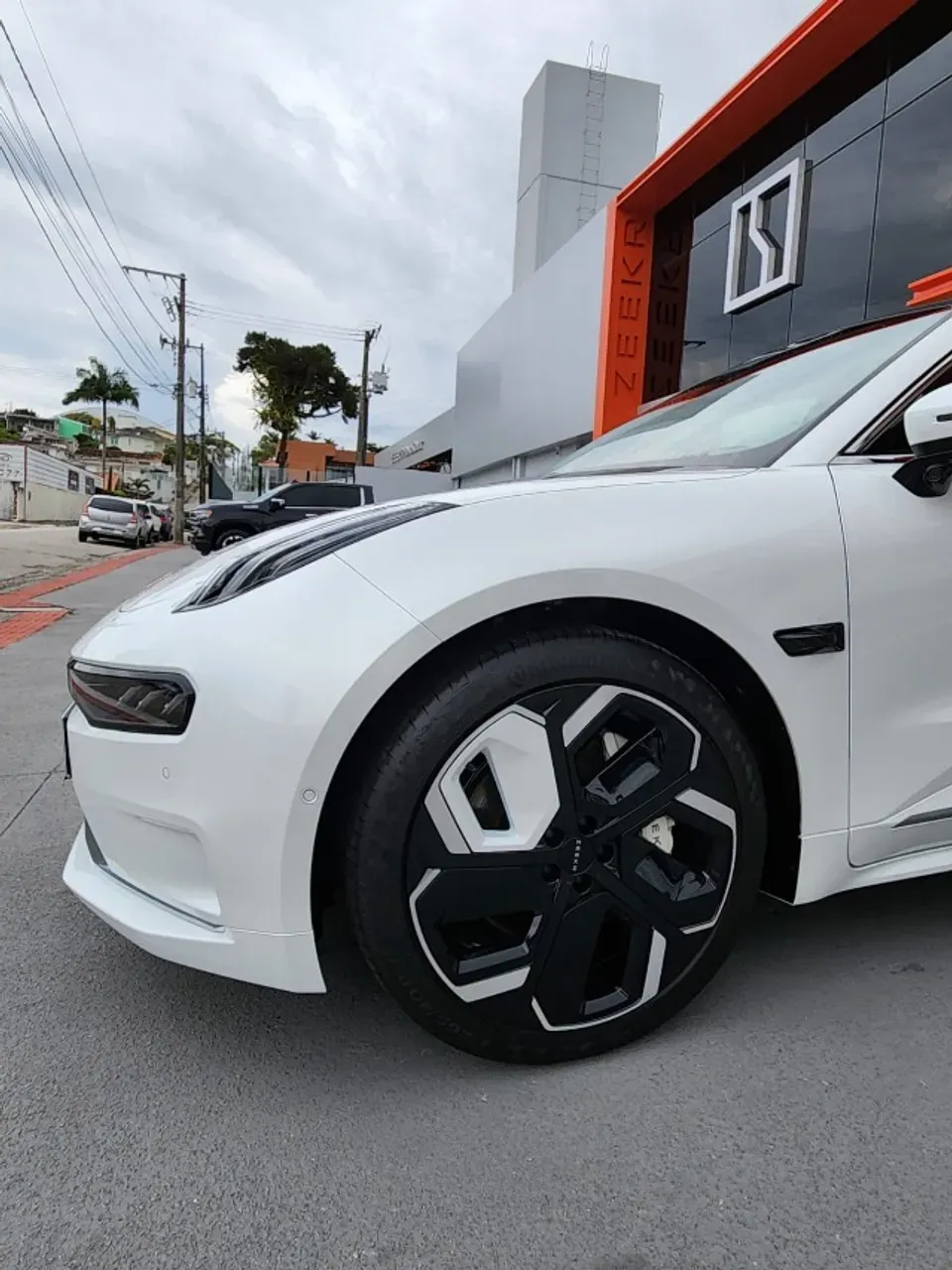 Zeekr 001 - Imagem 6