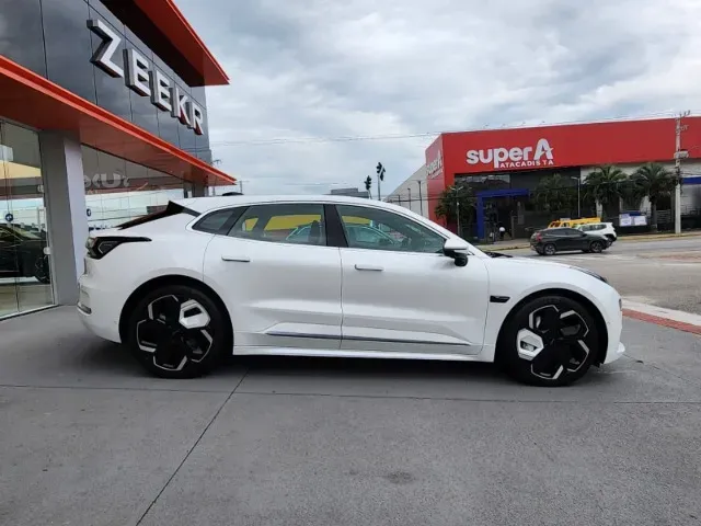 Zeekr 001 - Imagem 7