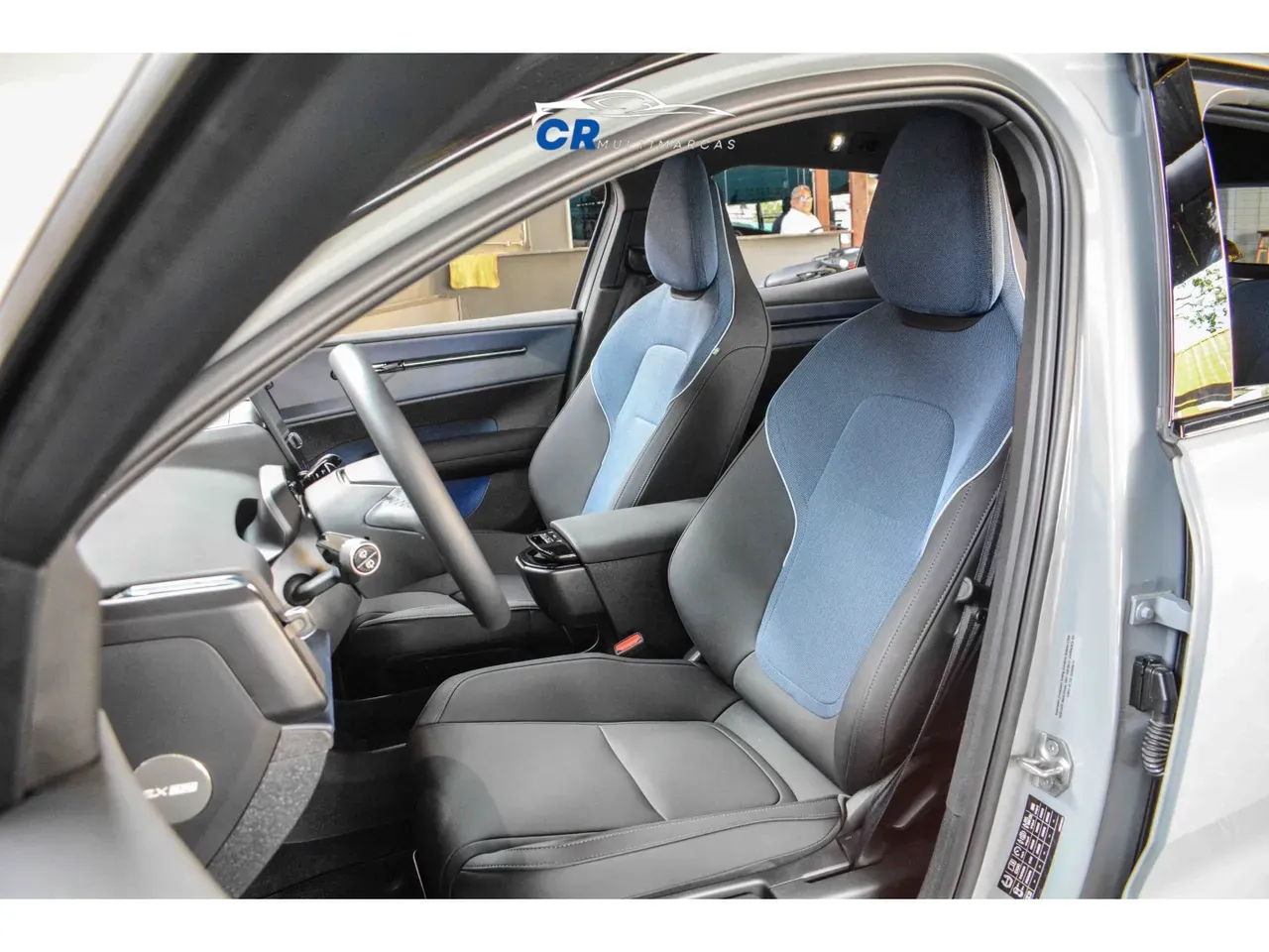 Volvo EX30 - Imagem 12