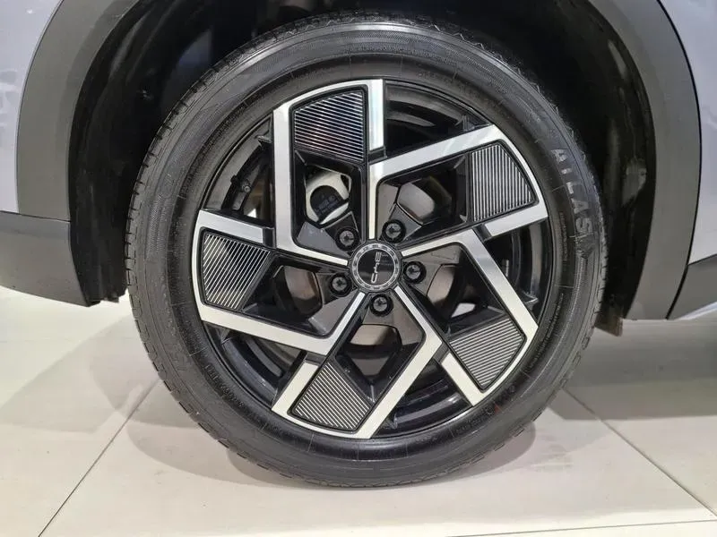 BYD Yuan Plus - Imagem 5