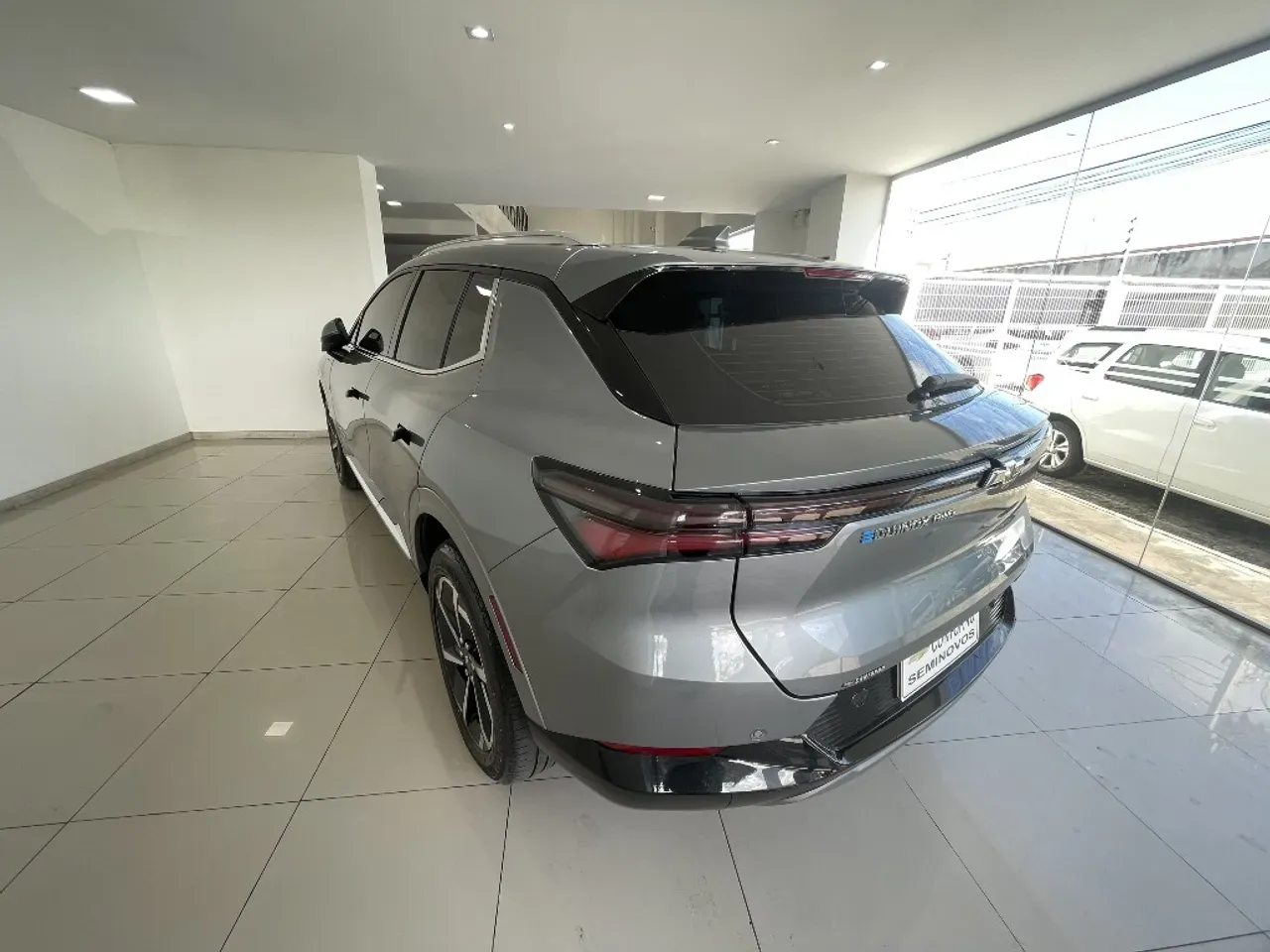 Chevrolet Equinox EV - Imagem 11