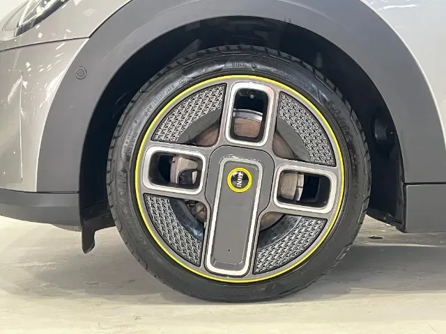 Mini CooperSE - Imagem 7