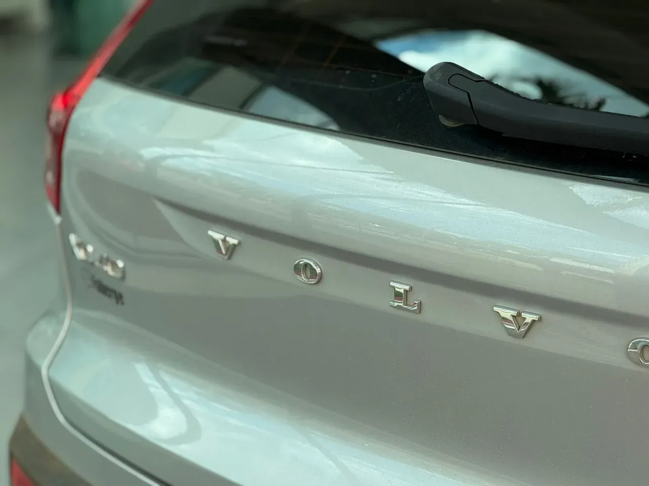 Volvo XC40 Recharge - Imagem 13