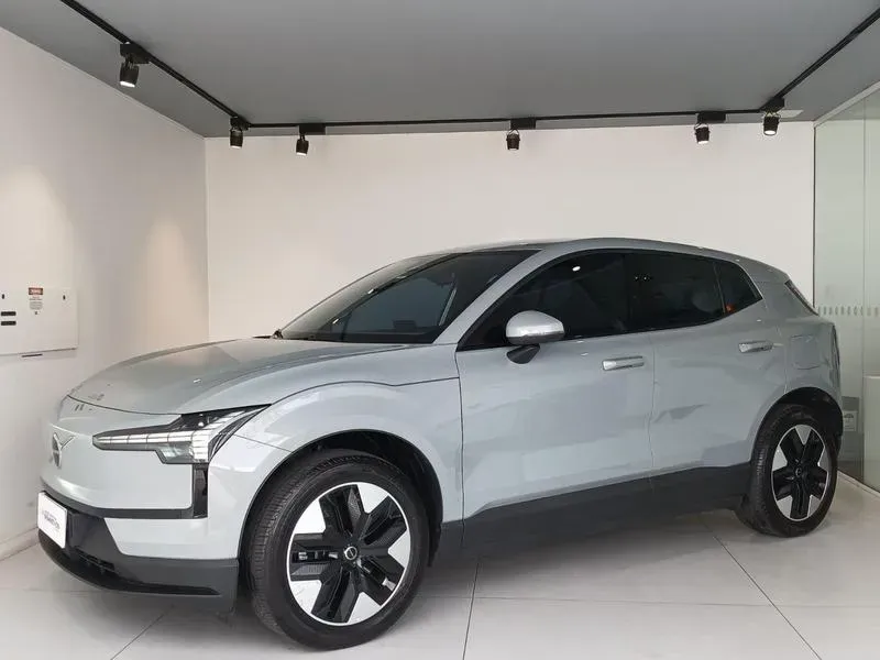 Volvo EX30 - Imagem 4