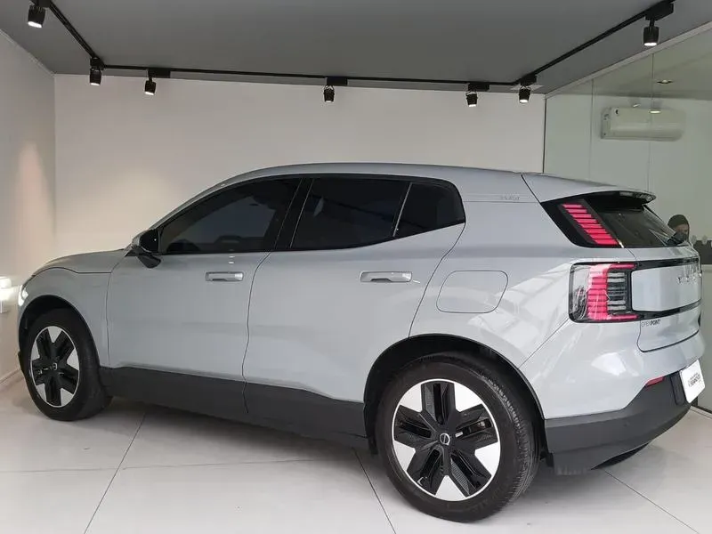 Volvo EX30 - Imagem 6