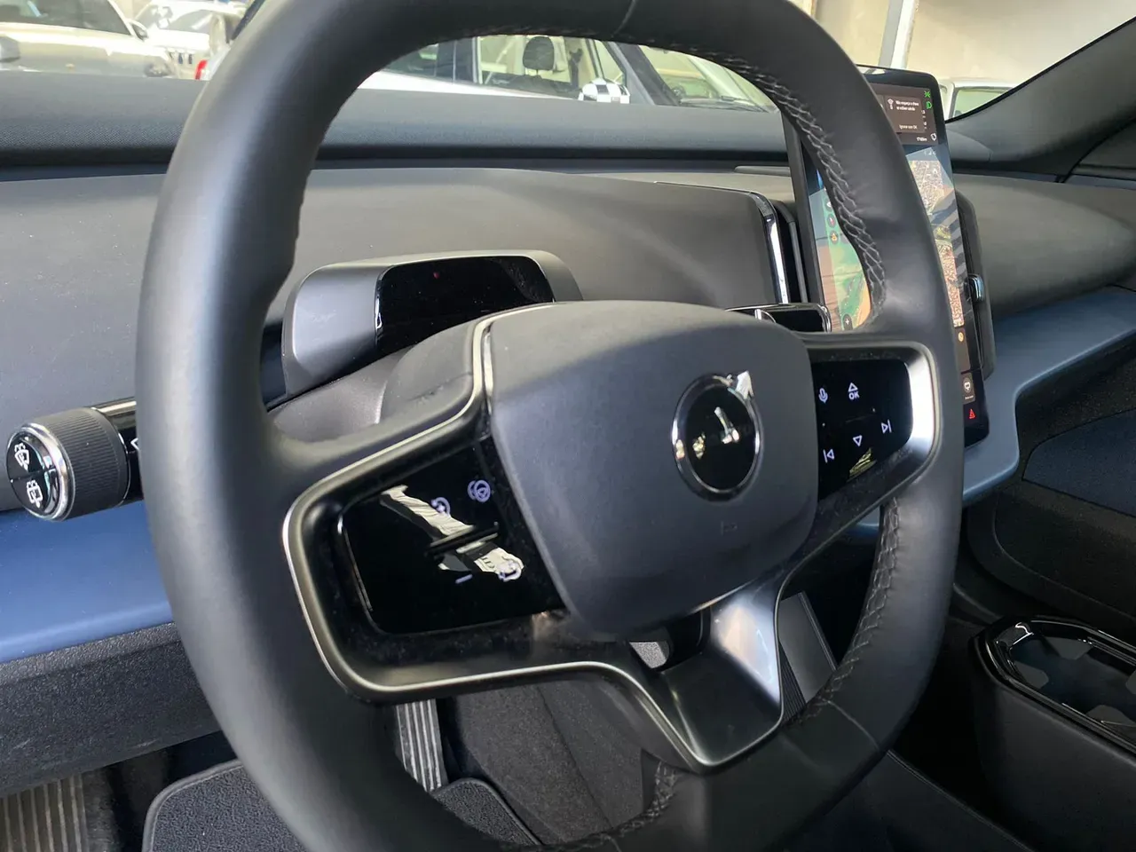 Volvo EX30 - Imagem 7