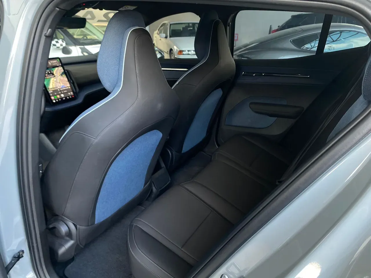 Volvo EX30 - Imagem 11