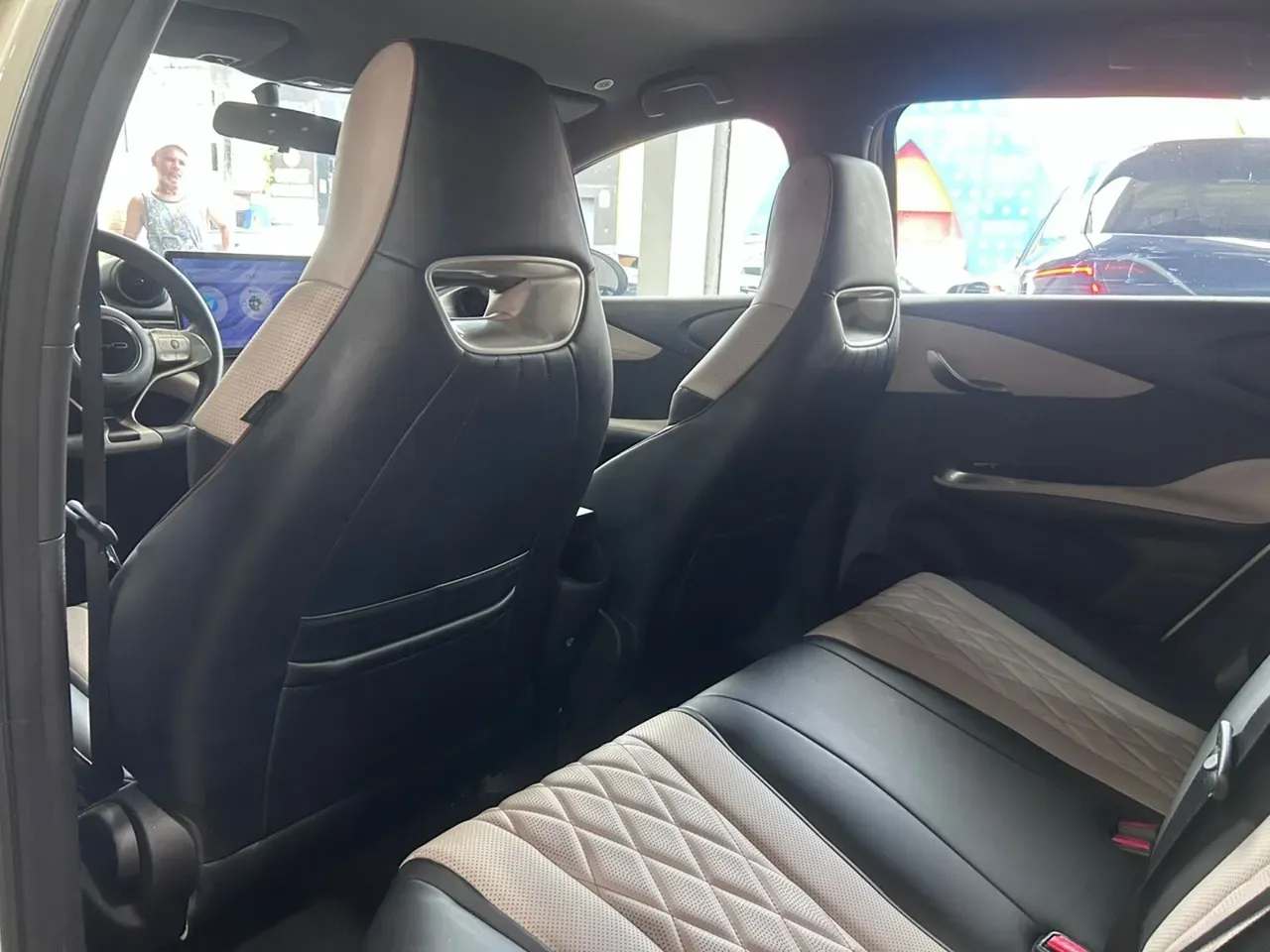 BYD Dolphin - Imagem 14