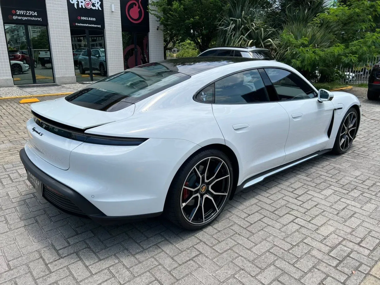 Porsche Taycan - Imagem 3