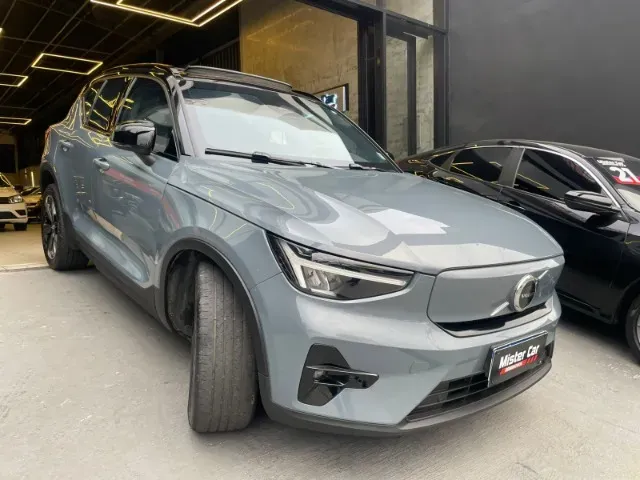 Volvo XC40 Recharge - Imagem 5