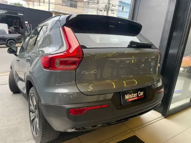 Volvo XC40 Recharge - Imagem 8