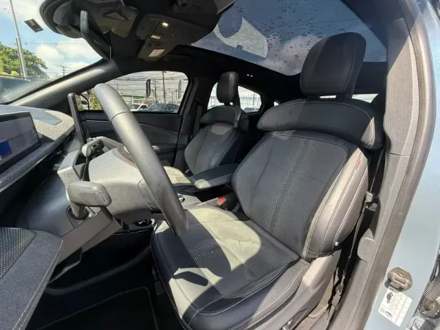 Ford Mustang Mach-e - Imagem 11