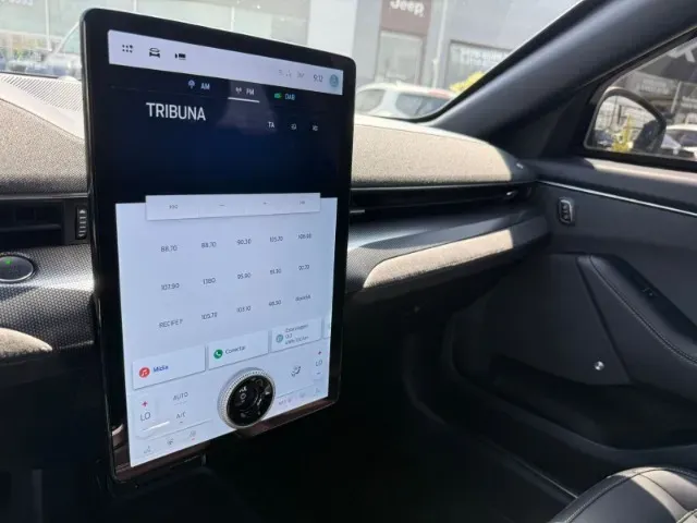 Ford Mustang Mach-e - Imagem 13