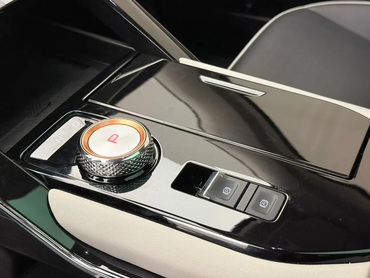 GWM Haval H6 Plug-in Hybrid - Imagem 14