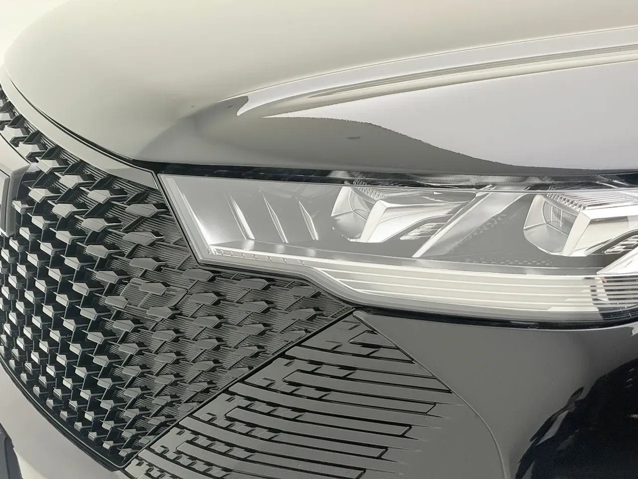 GWM Haval H6 Plug-in Hybrid - Imagem 18