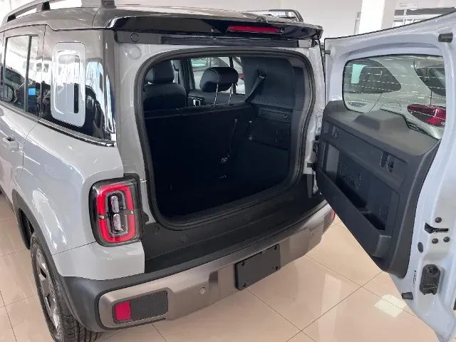 Chevrolet Spark Euv - Imagem 11