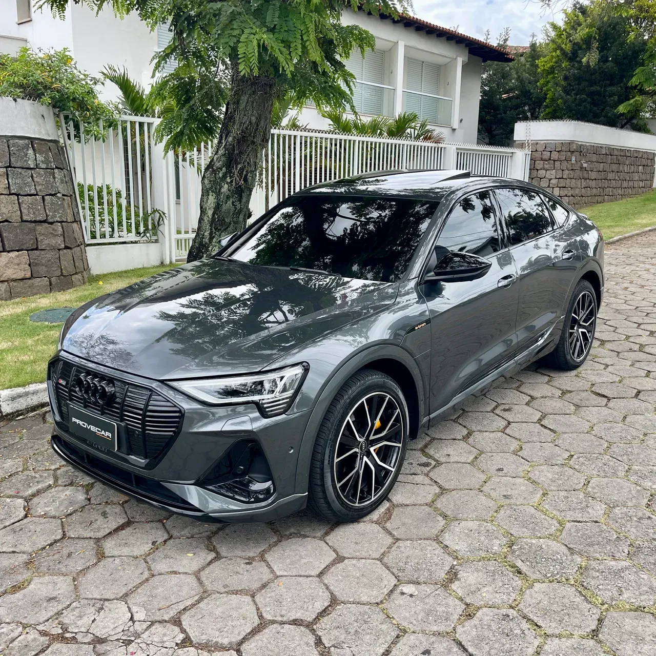 Audi E-tron - Imagem 4