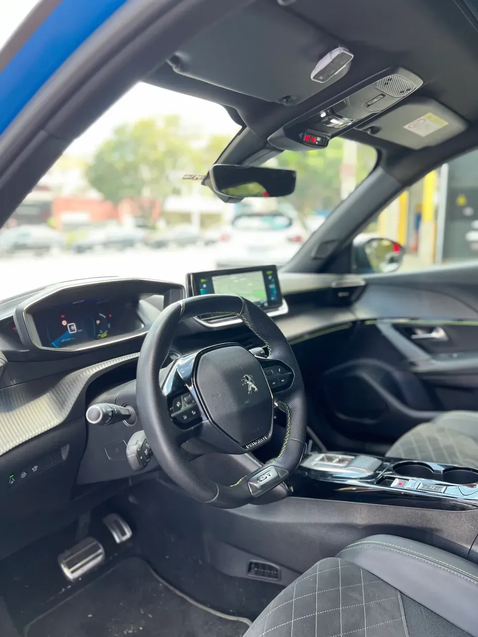 Peugeot E-2008 - Imagem 7