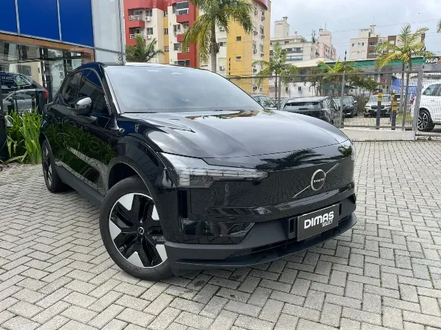 Volvo EX30 - Imagem 3