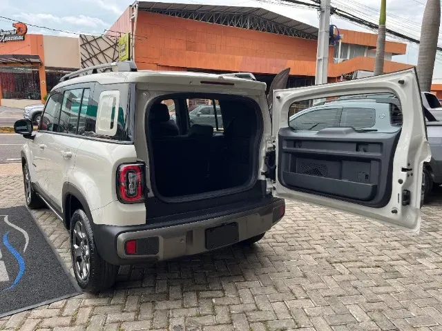 Chevrolet Spark Euv - Imagem 11