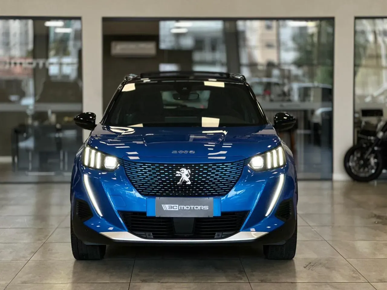 Peugeot E-2008 - Imagem 2