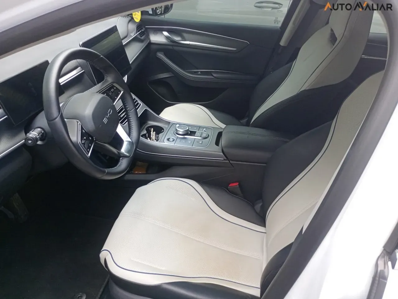 BYD King Dm-i Plug-in Hybrid - Imagem 9