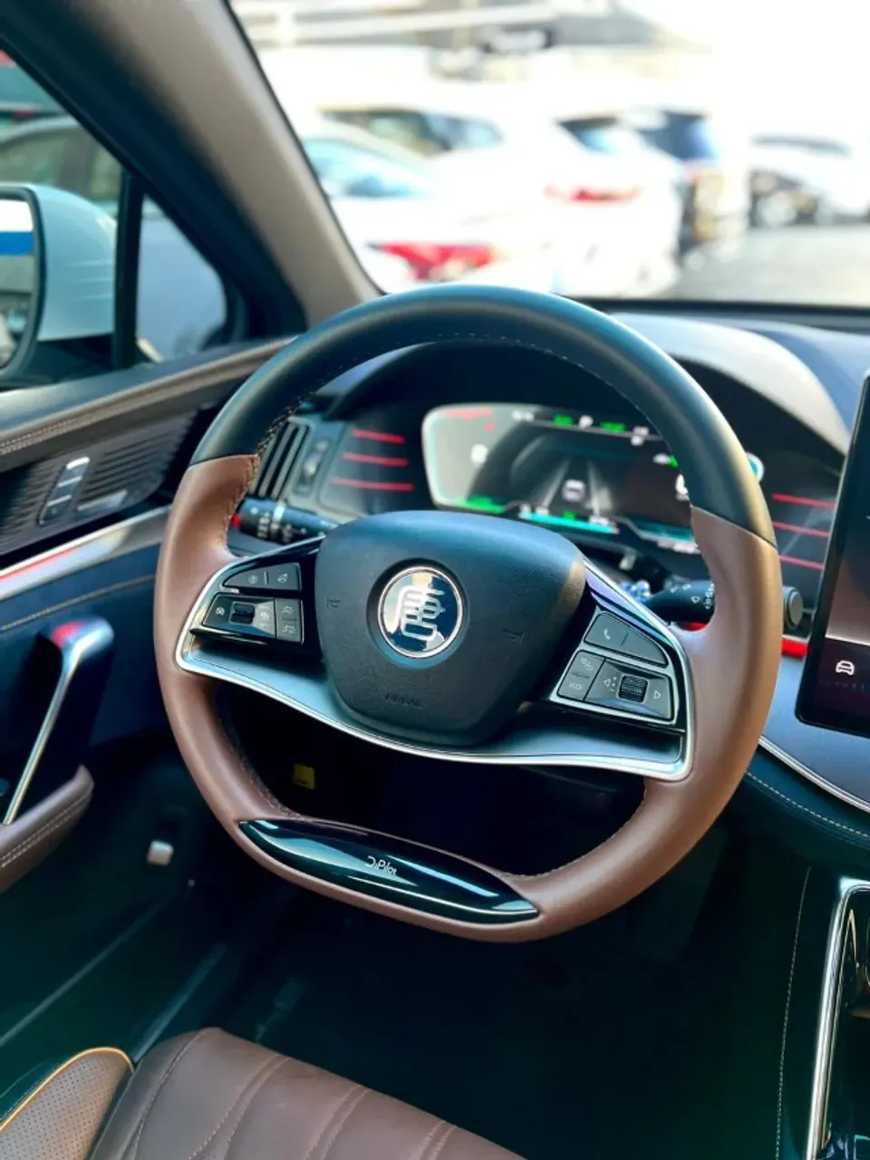 BYD Tang - Imagem 10