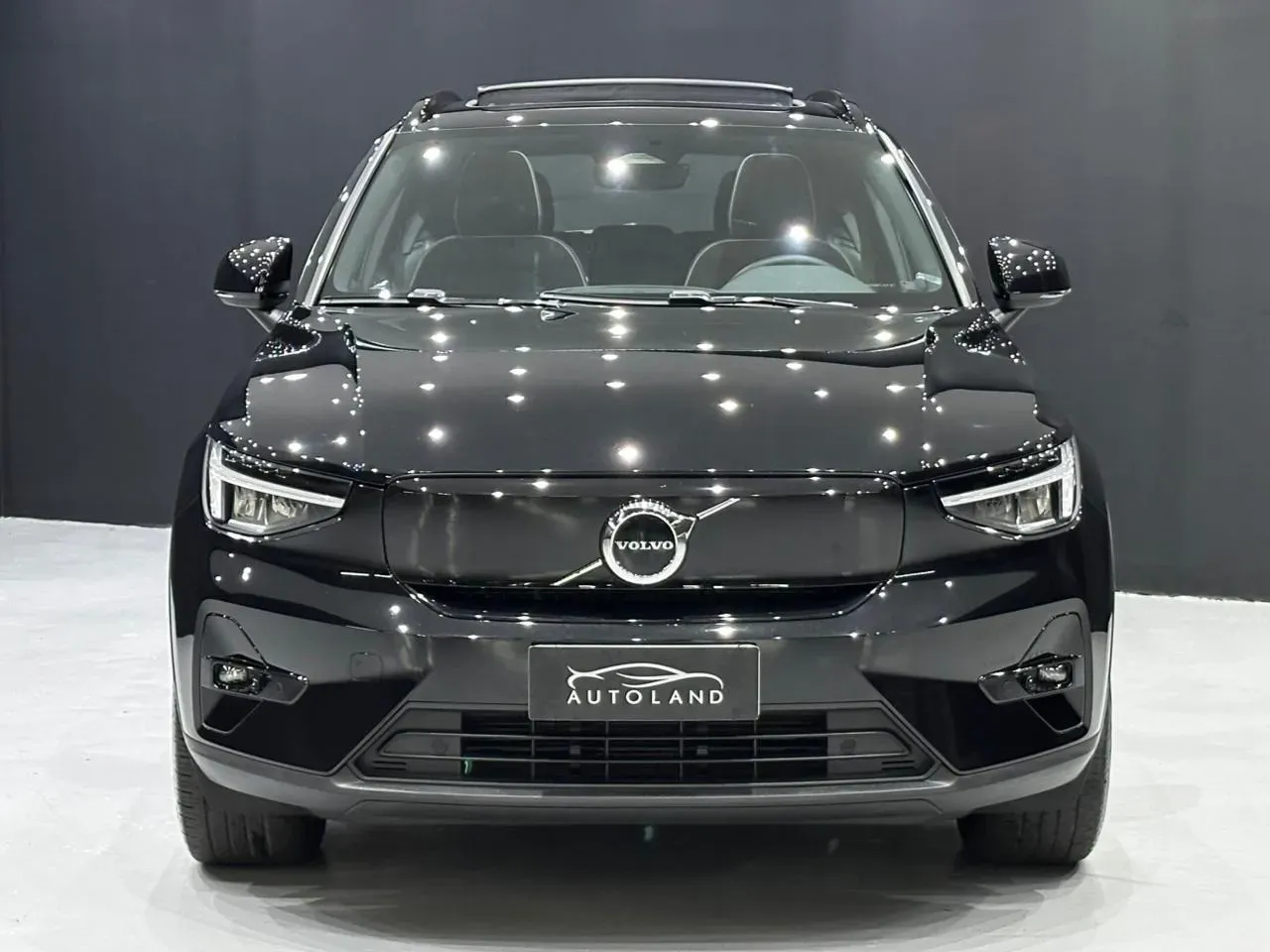 Volvo XC40 Recharge - Imagem 9