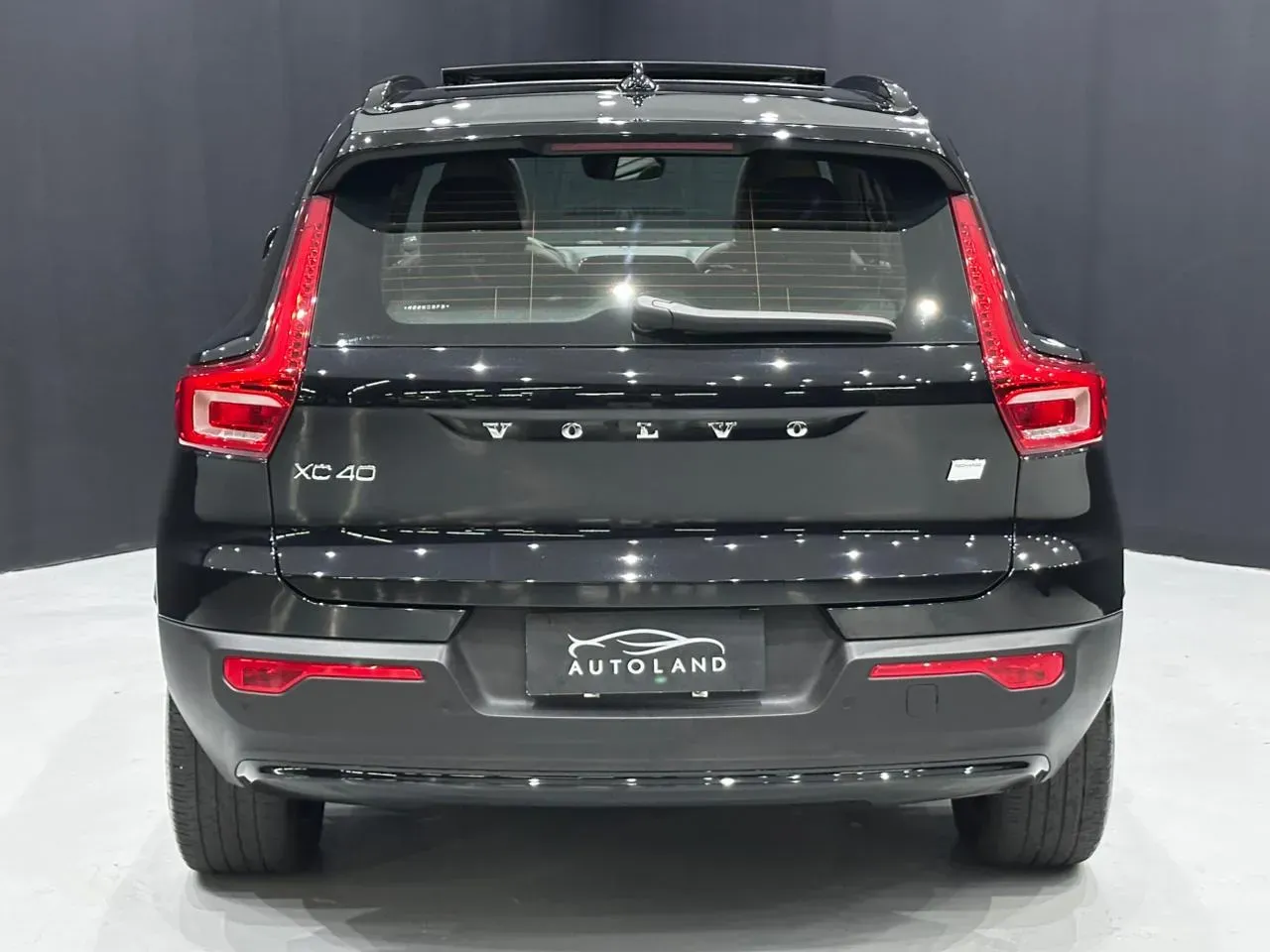 Volvo XC40 Recharge - Imagem 10