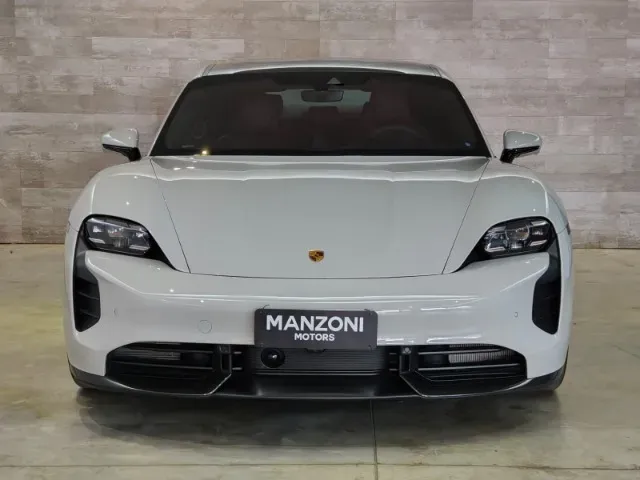 Porsche Taycan - Imagem 5