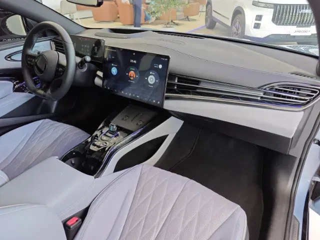 BYD Seal - Imagem 13