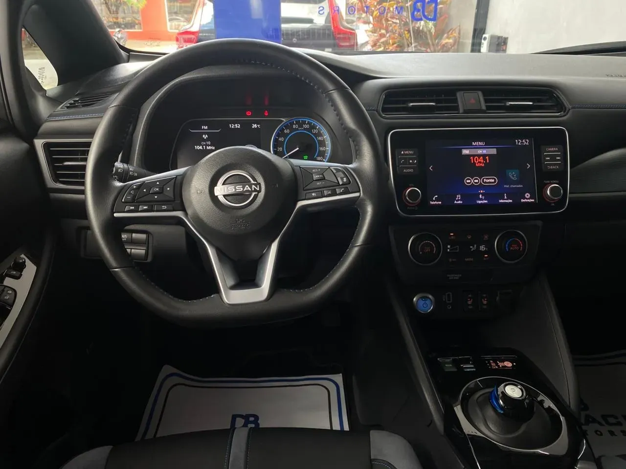 Nissan Leaf - Imagem 15