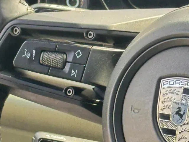 Porsche Macan - Imagem 12