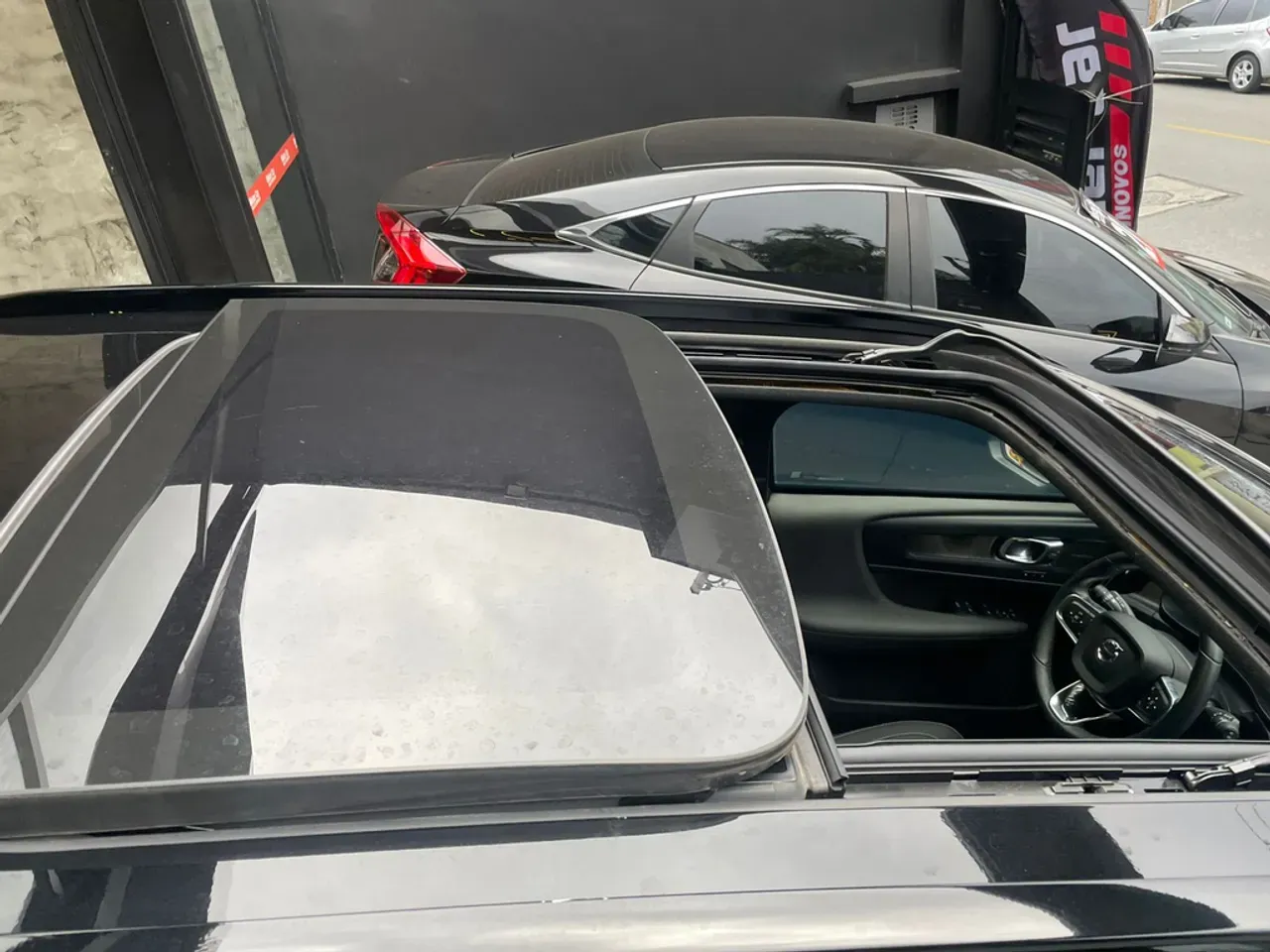 Volvo XC40 Recharge - Imagem 8