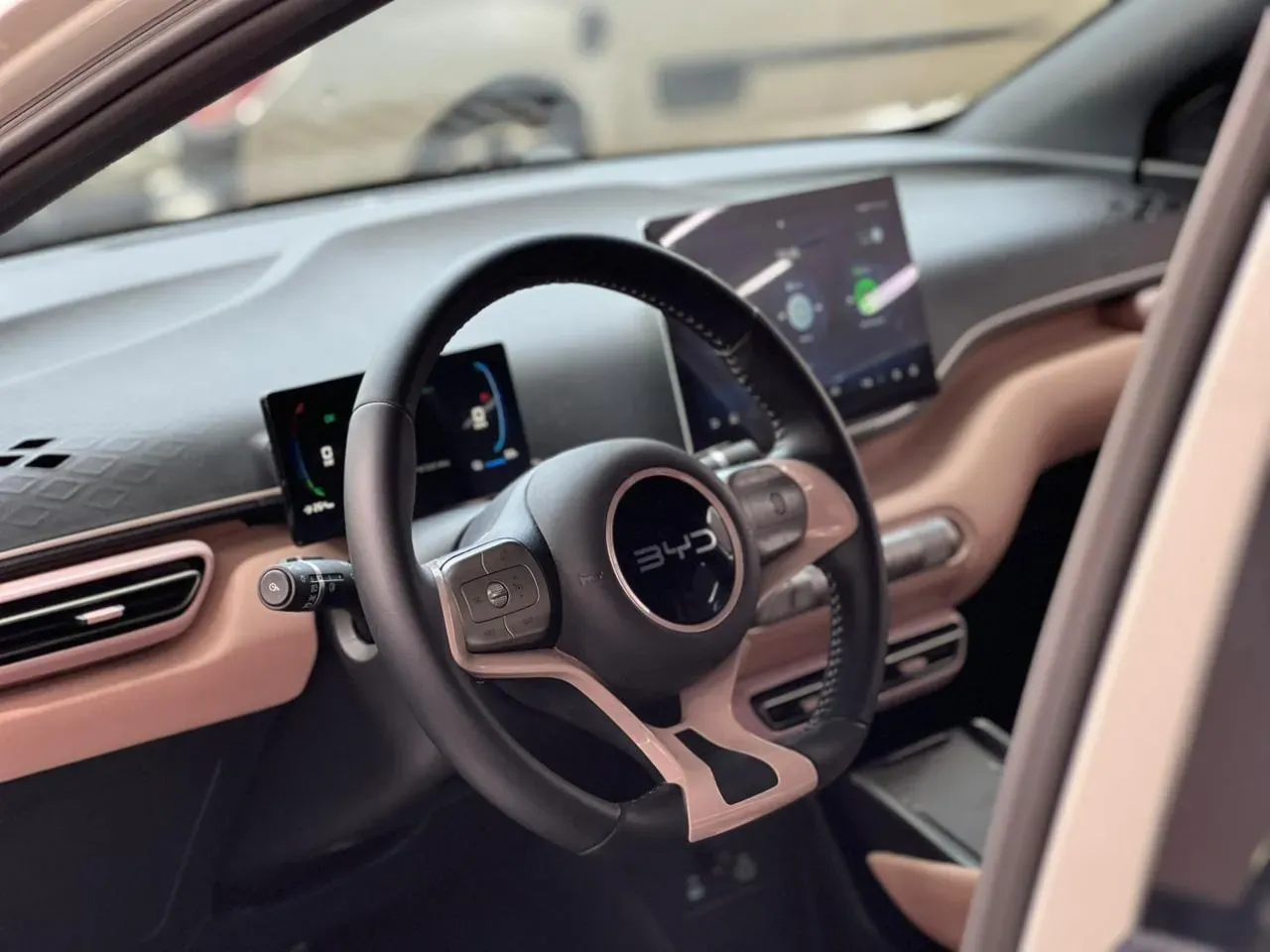 BYD Dolphin - Imagem 3