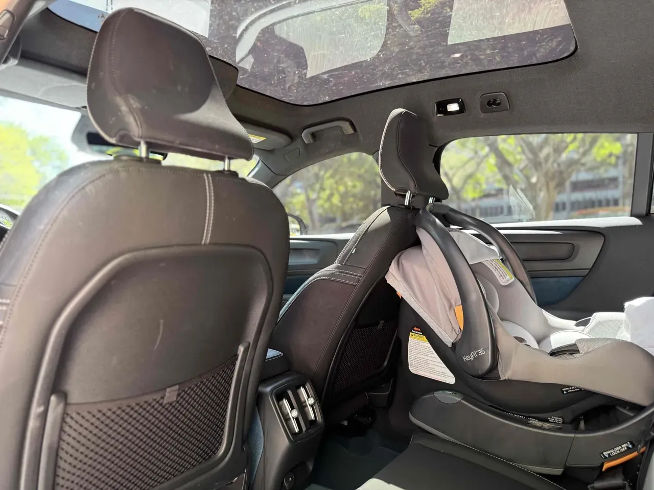 Volvo C40 Recharge - Imagem 9