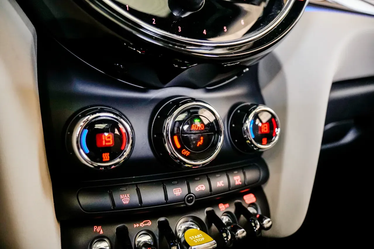 Mini CooperSE - Imagem 18