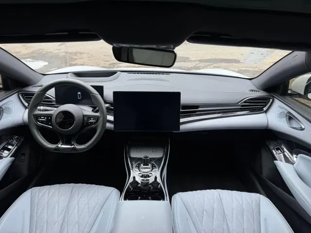 BYD Seal - Imagem 13