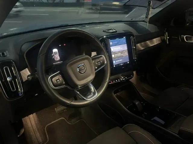 Volvo C40 Recharge - Imagem 9