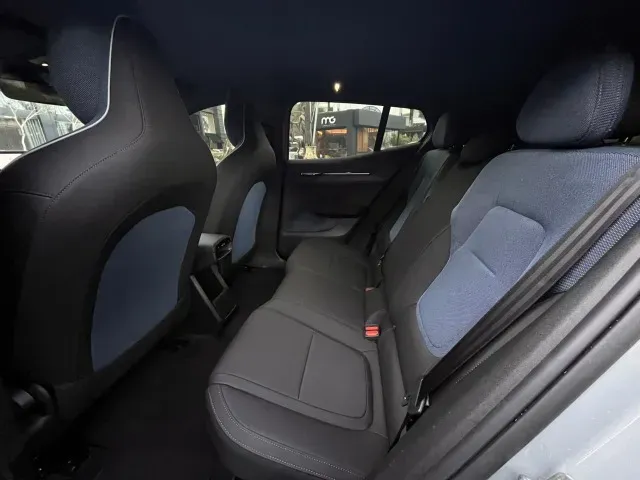 Volvo EX30 - Imagem 17