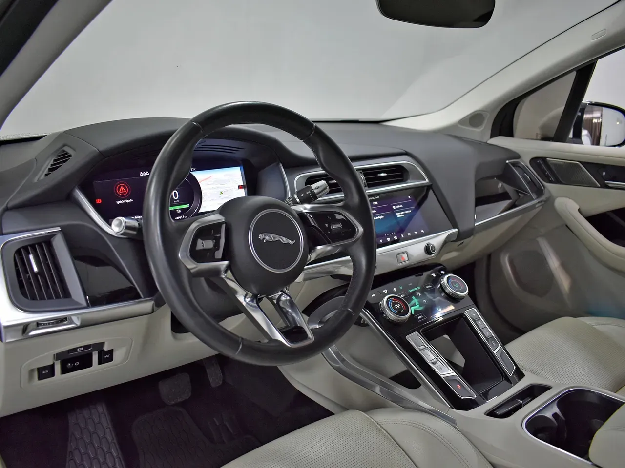 Jaguar I-pace - Imagem 6